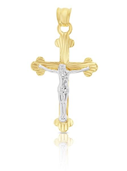  9YW FINE DIAMOND CUT CRUCIFIX
